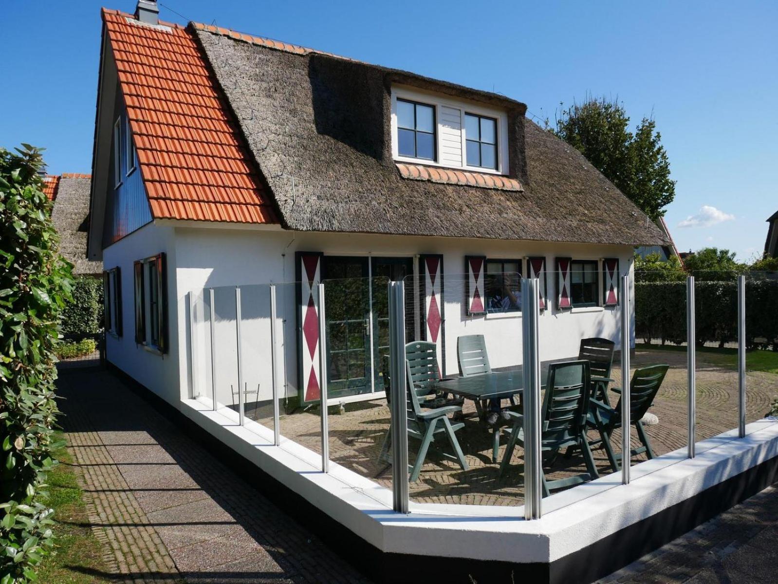 Buitenplaats Villa Deluxe 卡兰茨奥赫 外观 照片