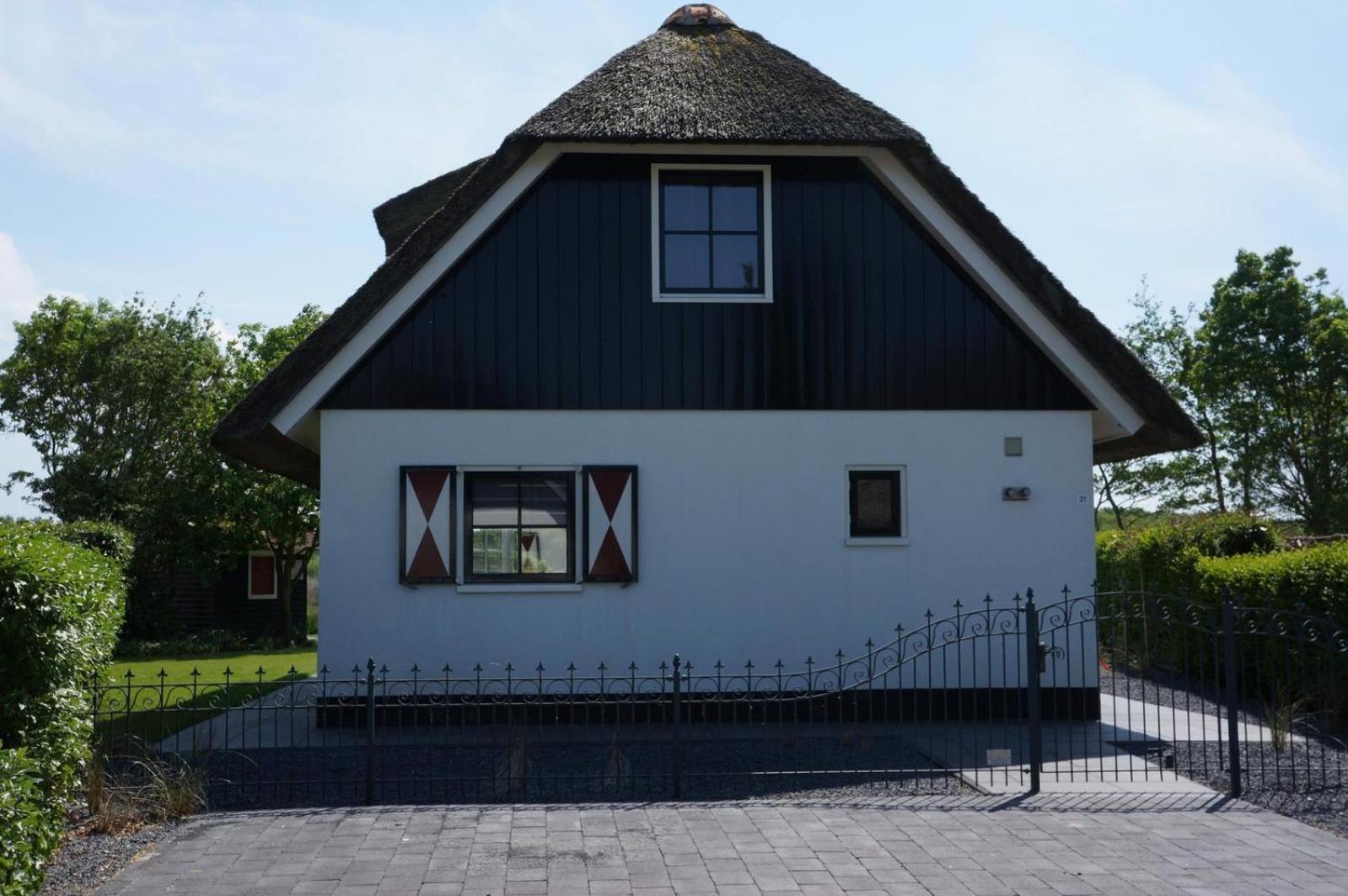 Buitenplaats Villa Deluxe 卡兰茨奥赫 外观 照片